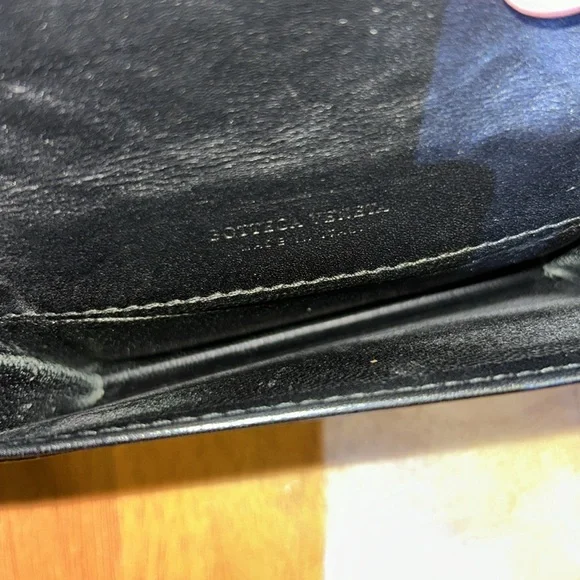 Authentic Bottega Veneta Intrecciato Flap Card Holder - Picture 9 of 12